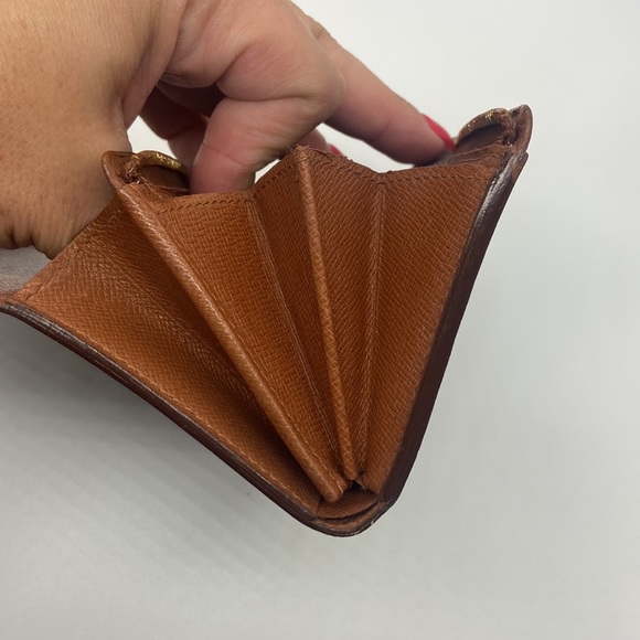 Louis Vuitton Excellent Condition Tresor Wallet - Picture 13 of 17